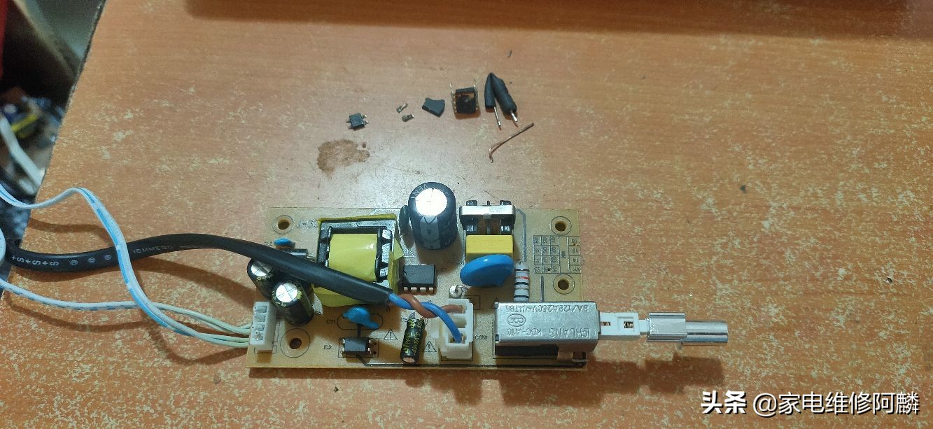 雷击接收机维修视频,雷击机顶盒维修