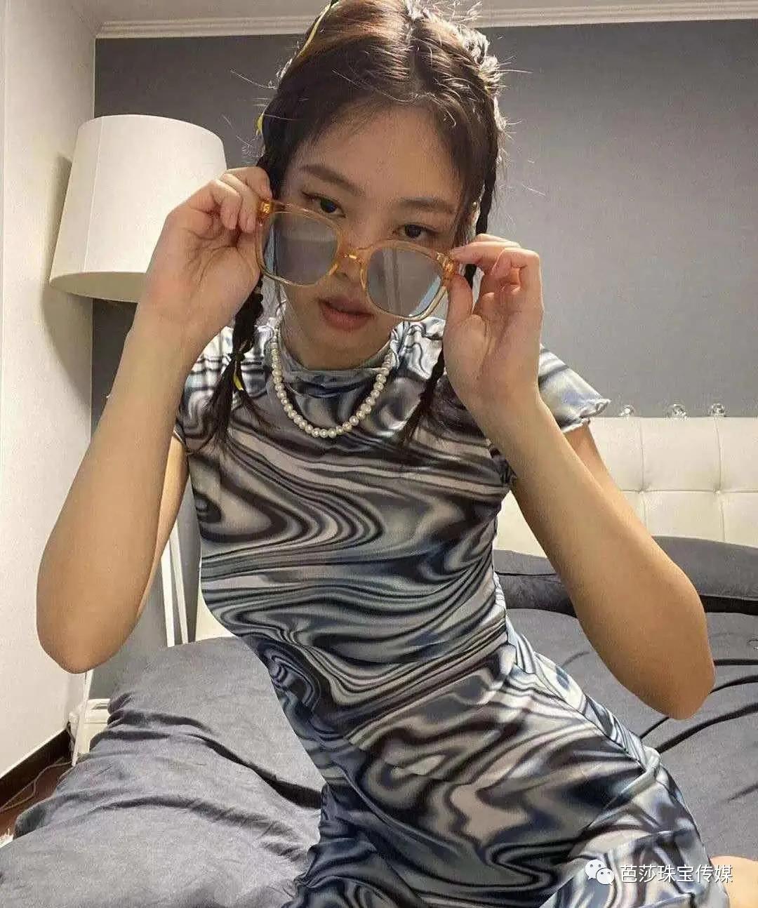 权志龙jennie恋情是不是真的,权志龙jennie穿搭