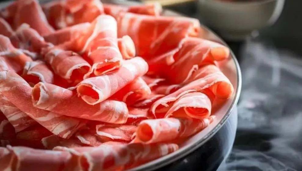 小肥羊火锅餐厅现如今存在的现状,小肥羊火锅是不是走下坡路