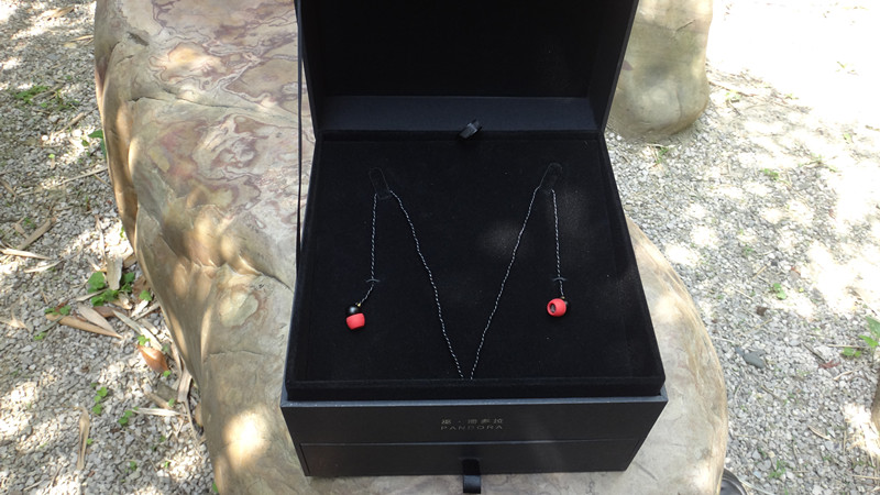 巫·潘多拉入耳式女性耳机适合睡眠时佩戴的耳机