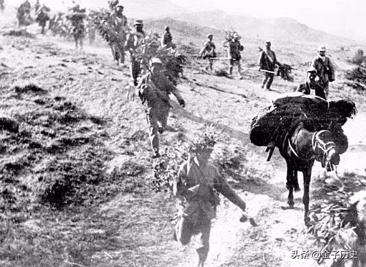 被称为战略家极难！*伯承刘**却早就称粟裕为战略家，粟裕当得起吗？