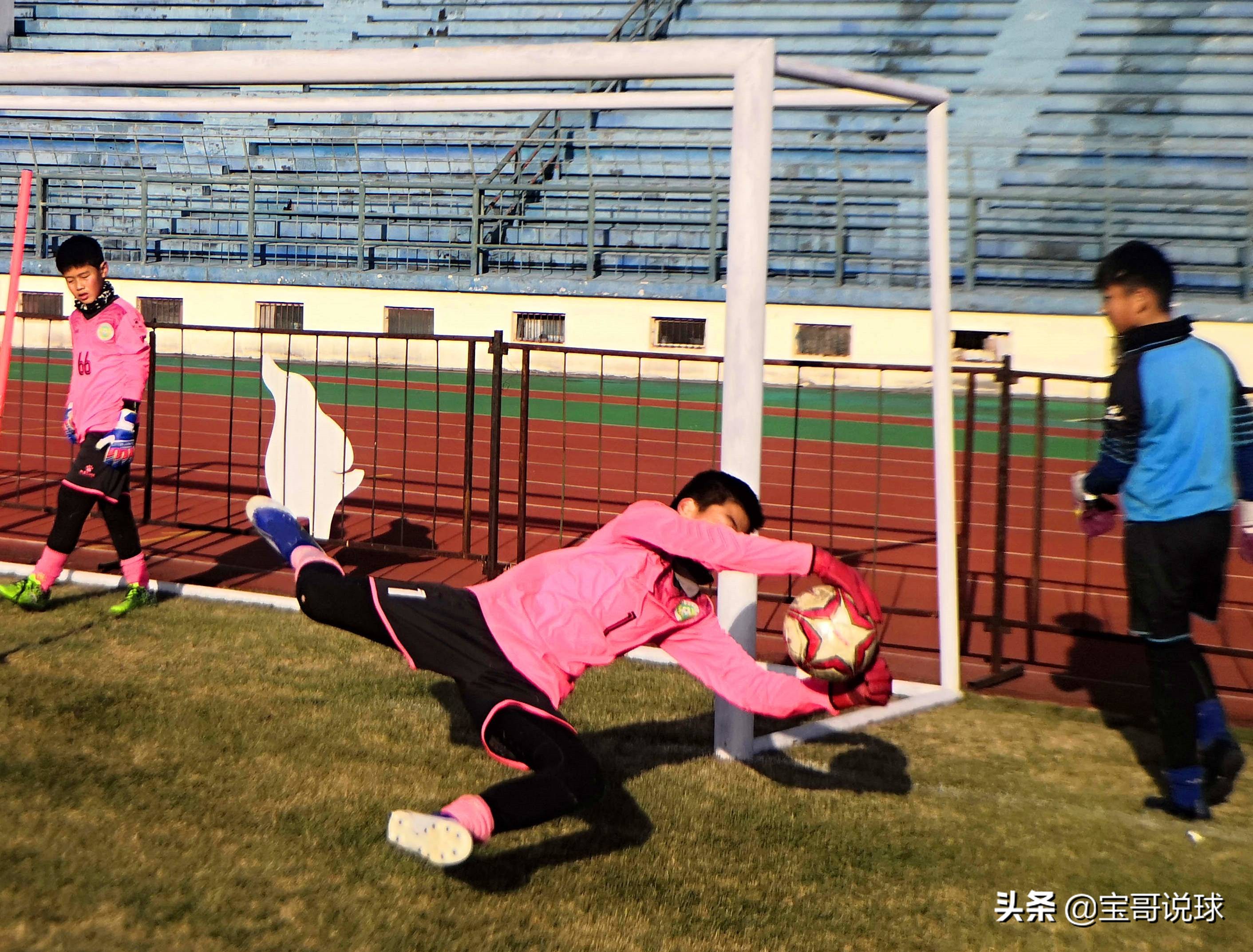 独立、霸气、领导力——门前“守护神”汤铭宇的足球故事