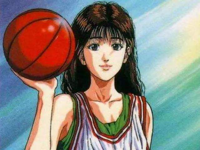 为什么现在人爱打篮球,为什么踢足球的人不打篮球