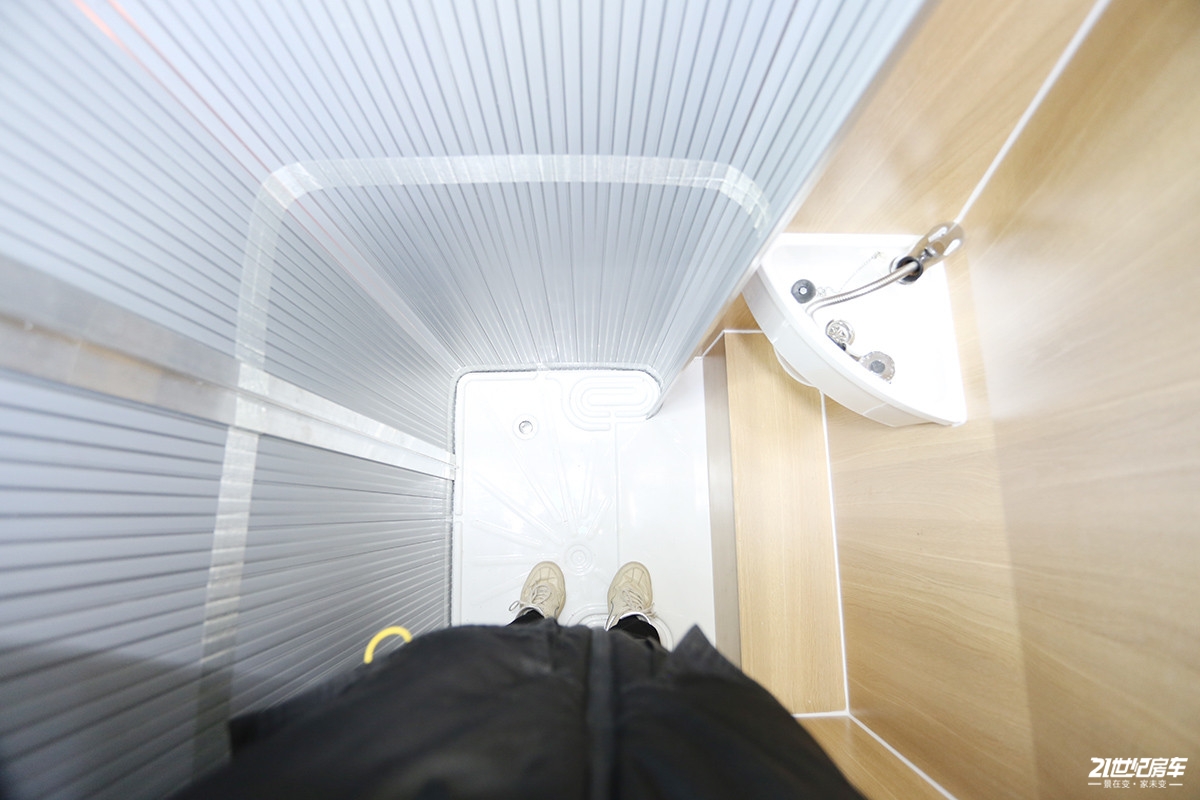 11.98万福田新风景g9房车,13万元左右的b型房车五菱房车