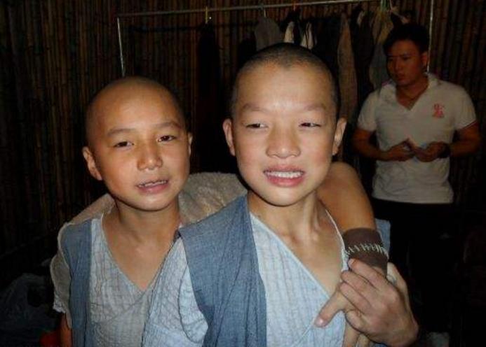 周星驰年轻时被说丑,因为长得丑被周星驰看中