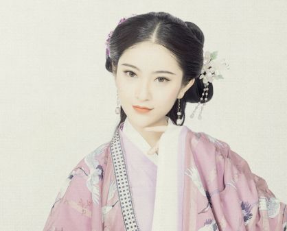 芳菲四月美如画,芳菲四月的季节