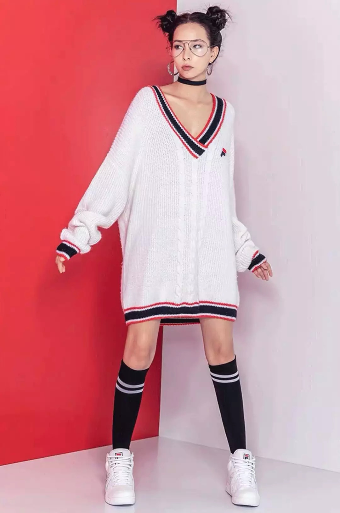 周冬雨刘雯同款毛衣,大表姐刘雯同款绿色开衫毛衣