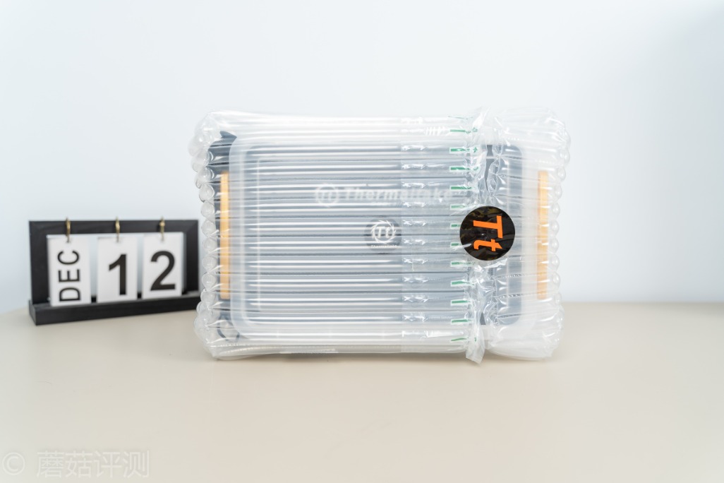 用料给力，安静稳定、Tt（Thermaltake）GT650W金牌全模组电源