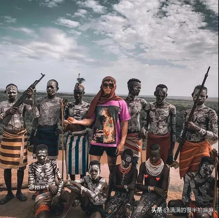 富二代晒人骨皮包的真相完整版,富二代晒人骨皮包图片