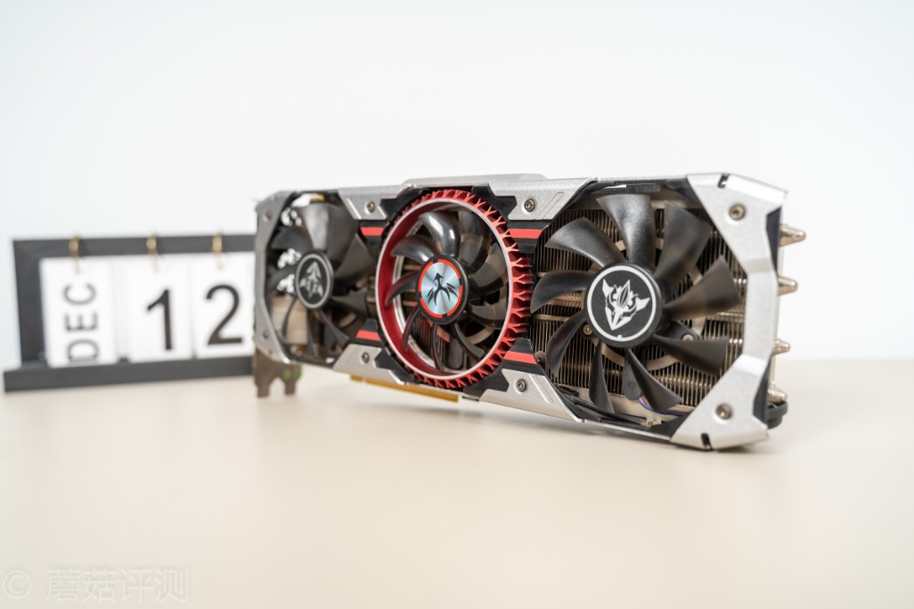 gtx1080ti,七彩虹1080ti和影驰1080ti大将