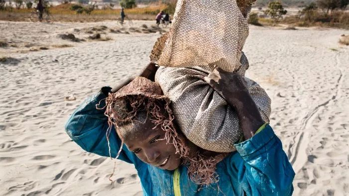 特斯拉和华为自动驾驶对比,华为汽车与特斯拉的区别