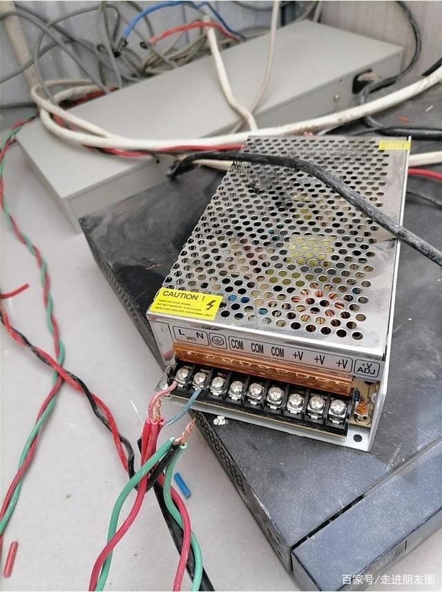 行车记录仪停车监控安装视频教程,无网无电无wifi监控怎样安装视频