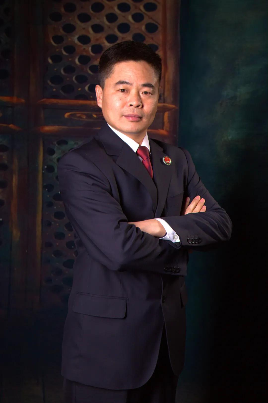 以案释法不承担责任的后果,偷拿他人彩票兑奖构成什么罪