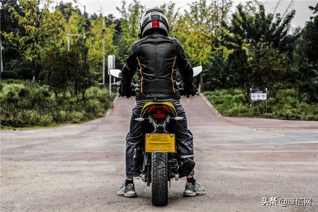 银钢小怪兽150改装方案,银钢150小怪兽试骑