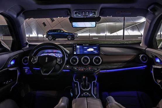 vv7和vv7gt哪个更值得买,最新款vv7实测