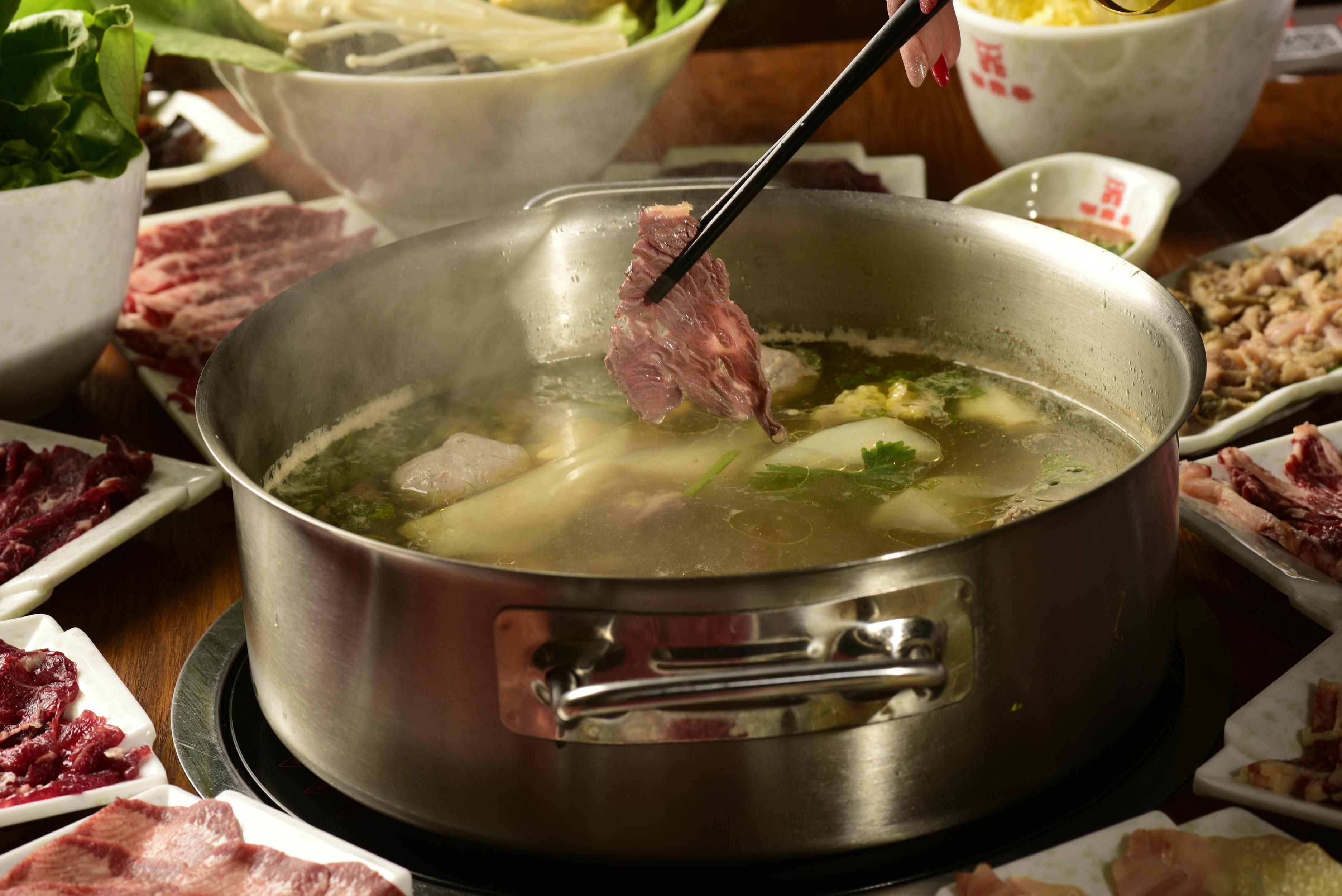 牛肉火锅制作视频教程,牛肉火锅制作技术配方