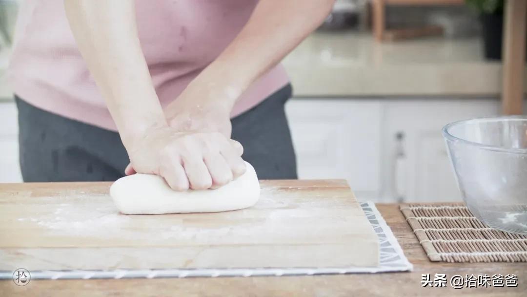 鲜肉包应该怎么做馅儿,牛奶肉包的做法