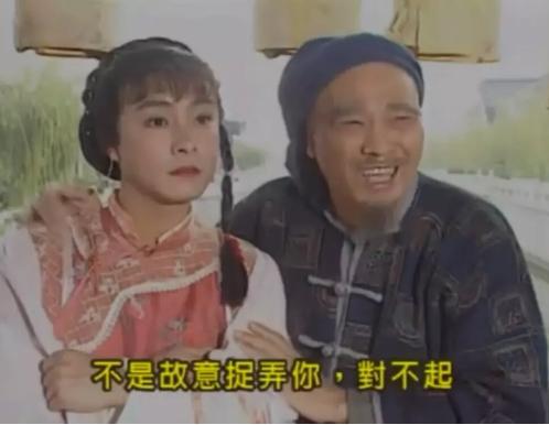 张卫健男扮女装照,张卫健年轻戴帽子造型