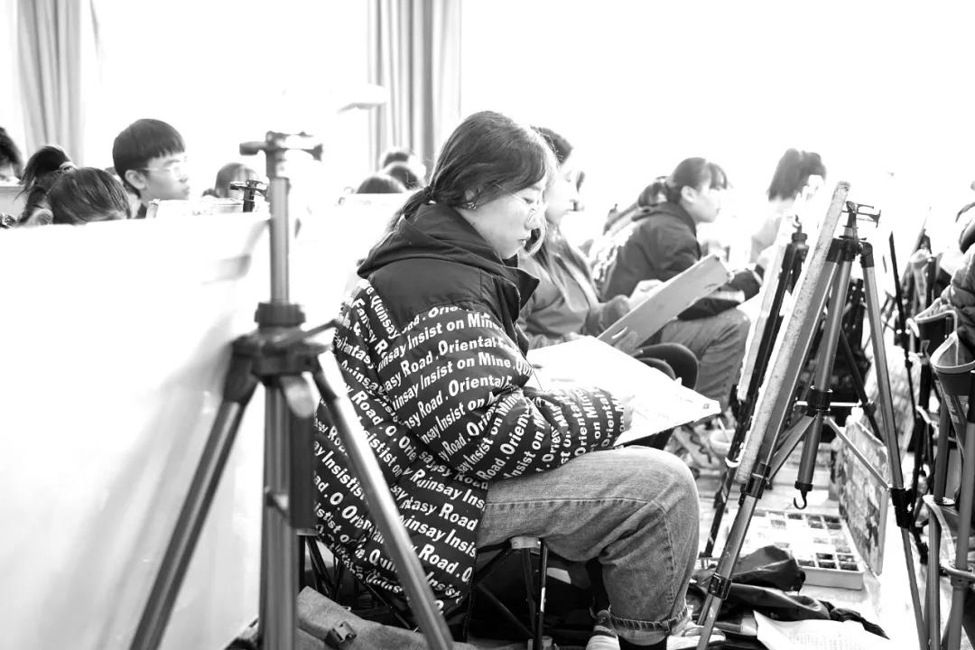 联考前应该怎么画才能进步,联考越画越丑怎么办