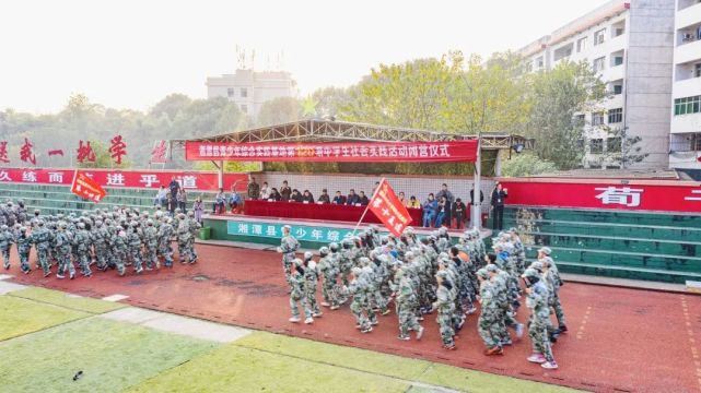 走进绿色军营的感受,绿色军营青春绽放