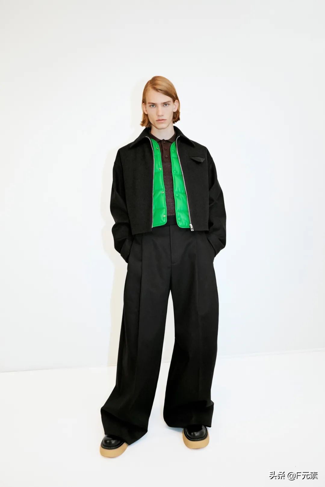 雕刻面料，BV不止有编织：BottegaVeneta2021度假系列