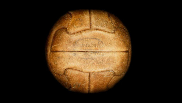 历届世界杯赛用球,世界杯历届经典比赛视频