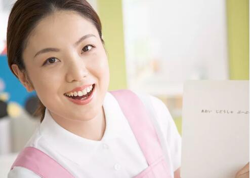 找保姆的条件和方法,手把手教你找保姆