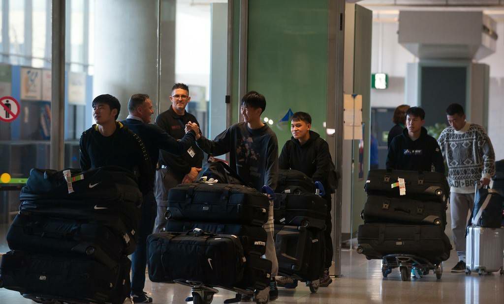 武汉卓尔主帅,武汉卓尔队教练