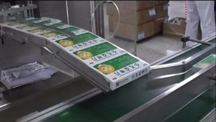 宝宝消化不良不爱吃辅食,两岁宝宝消化不良不爱吃饭怎么办