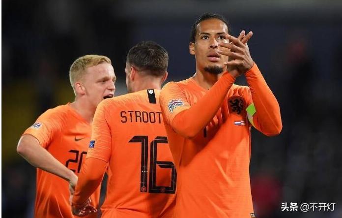 范迪克年度精彩表现,范迪克带刀中卫