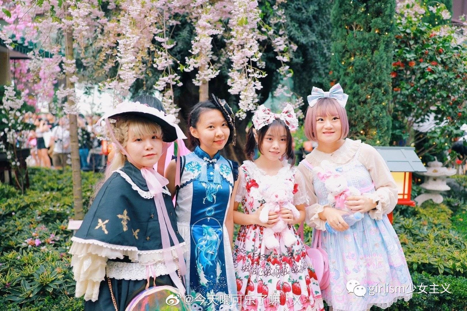 樱花与Lo｜春天来了，好想穿上小裙子去赏花啊