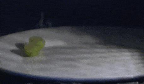 千万别微波加热这4类食物，不是危险就是不健康