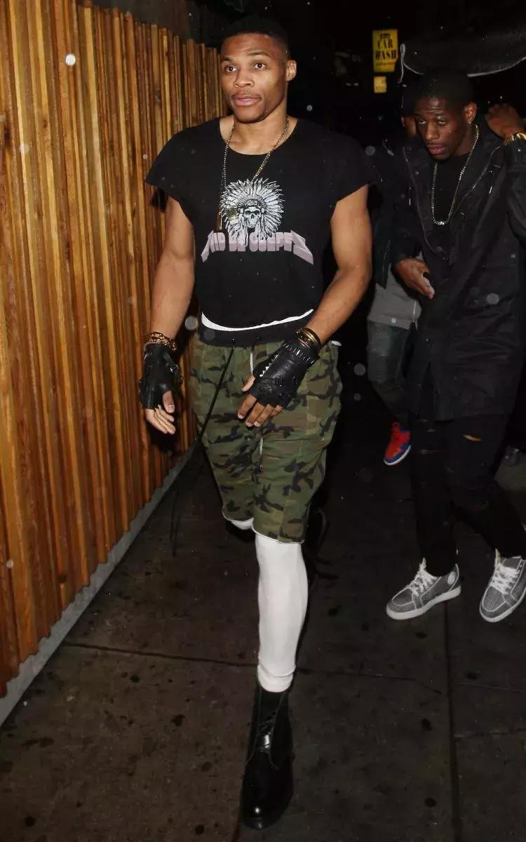 拉塞尔的未解之谜,关于威斯布鲁克的故事简短