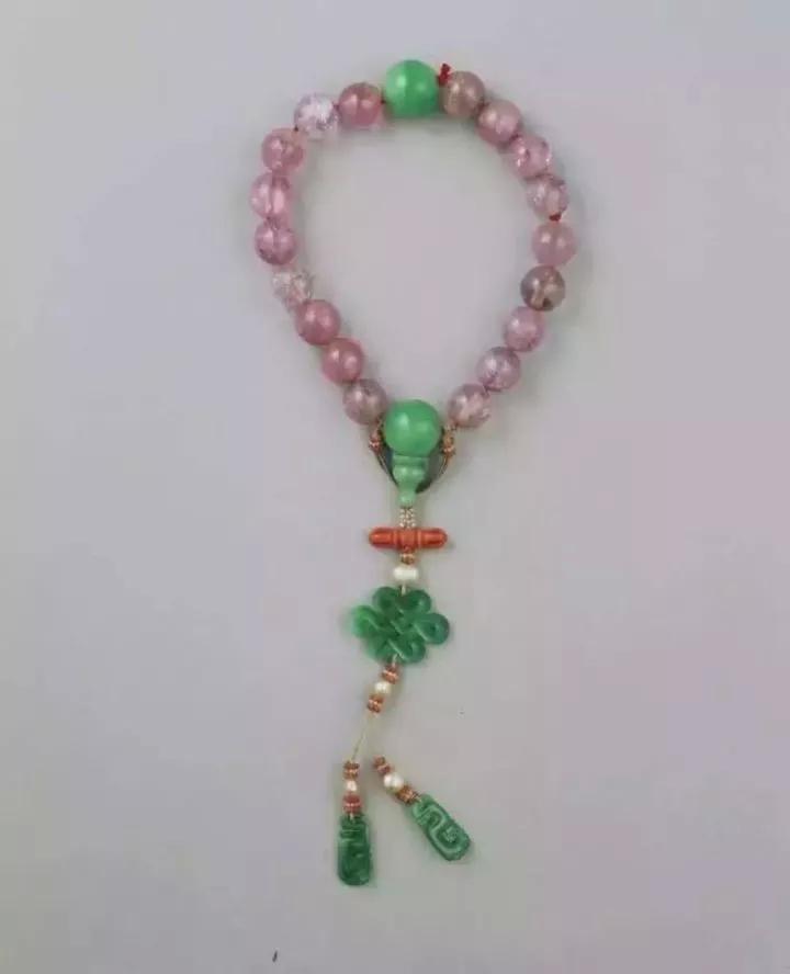 慈禧的碧玺是什么颜色的,碧玺对慈禧有什么好处