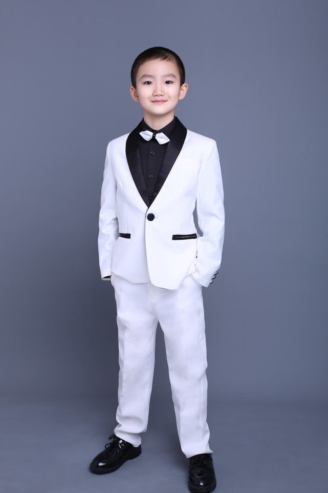 歌手易莎莎梁艺怀2021新歌《好书作伴万里行》全网发行