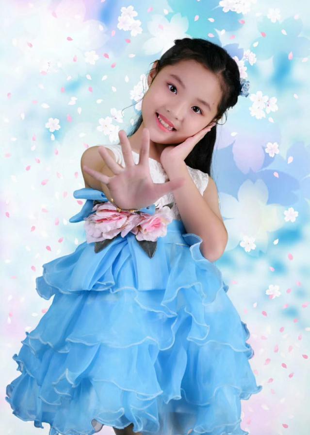 天空中飞翔的白鹭——蒋梦鹭，朝着自己梦想的方向翱翔