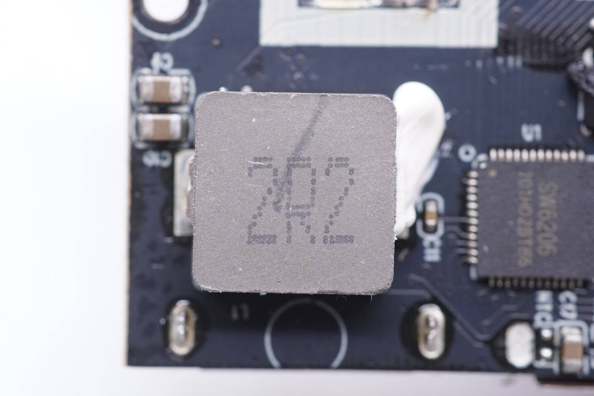 移速10000充电宝拆解视频,充电宝正确拆解