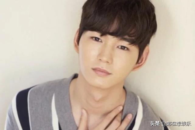 韩国最能打的男艺人李钟硕,李钟硕男明星