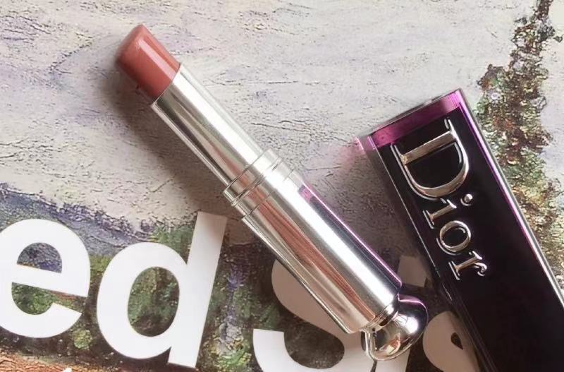 李佳琦推荐中老年口红,迪奥口红哪一款适合中老年人