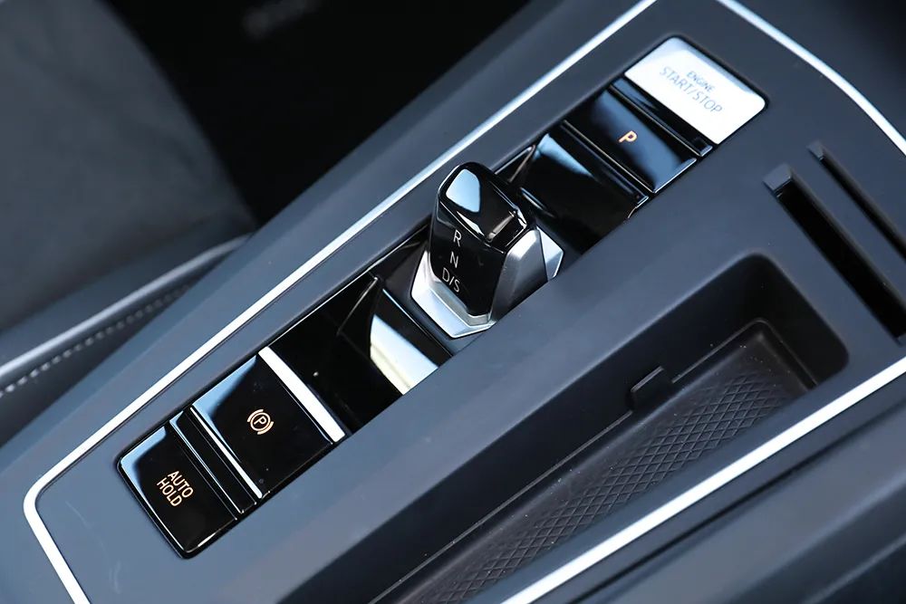 2024一汽大众高尔夫销量,一汽大众高尔夫2024年新款