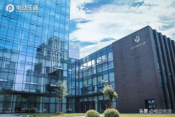 零跑t03不值得买的理由,零跑t03新老对比