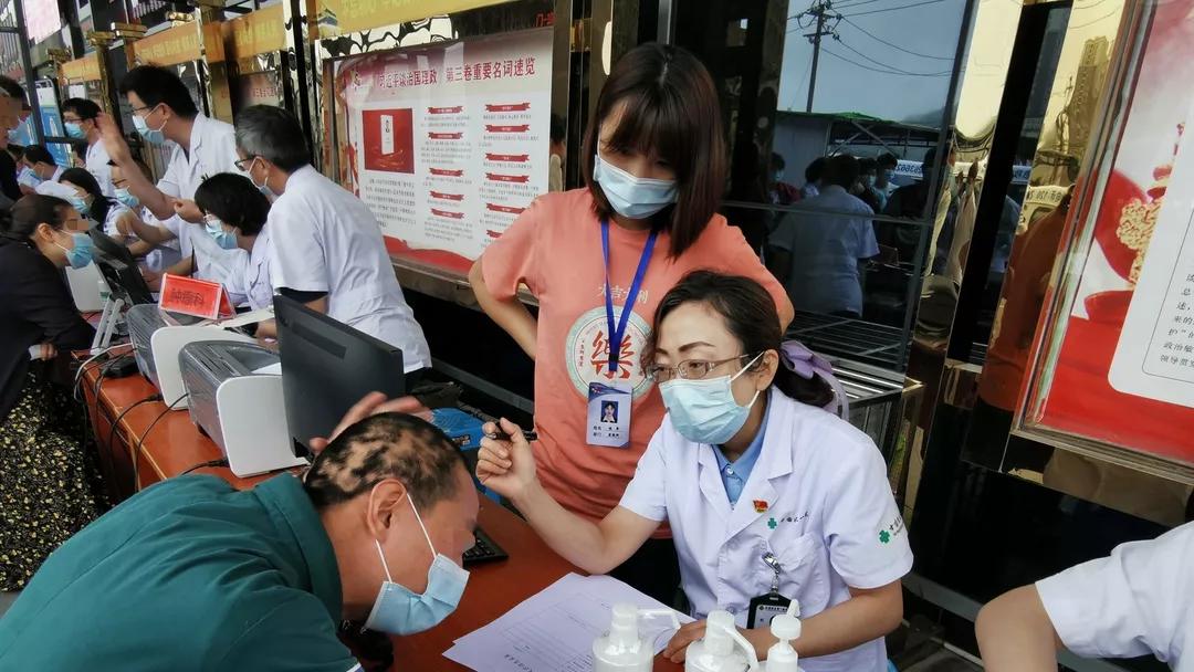 走进革命老区开展义诊活动标题,为庆祝建党100周年举行的义诊