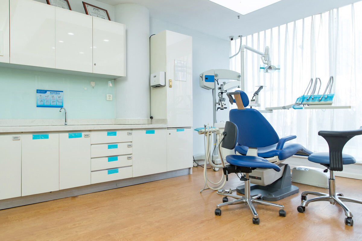 牙科如何装修,牙科实用装修设计