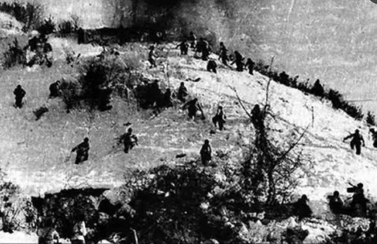 英雄归来放的歌曲,英雄归来里面的一战