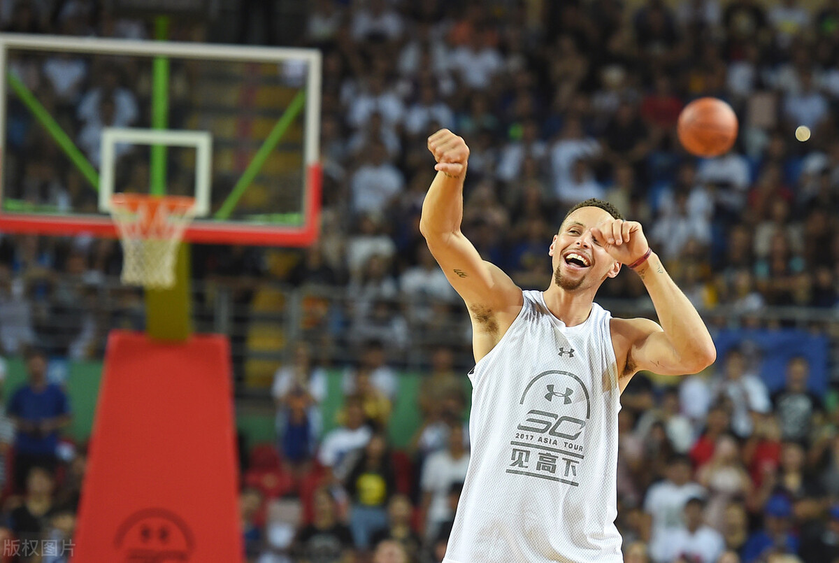 勇士篮网湖人比赛预测,勇士vs篮网两节领先40分