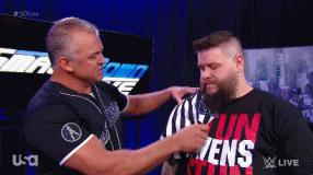 「WWE9.11战报」送葬者回归祭出锁喉抛摔！欧文斯被炒鱿鱼了