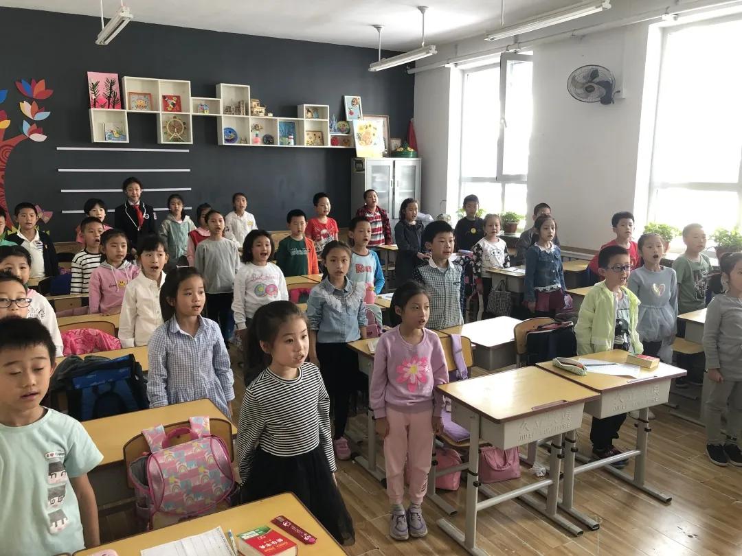 「至远•至佳」红领巾入队课程第三课《时刻准备着》