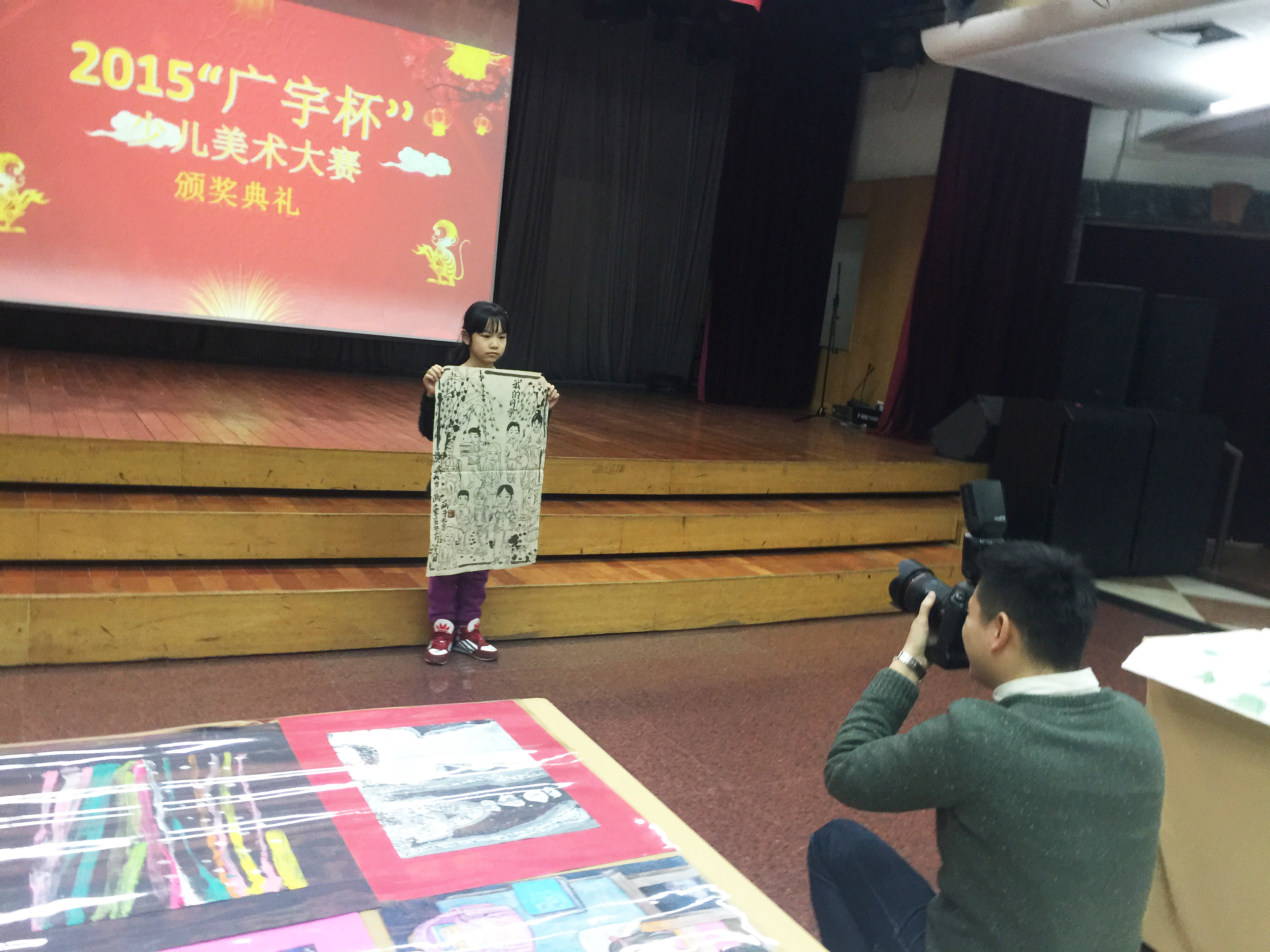 郑鑫绘画成长记录：线描篇（五）校园同学系列——创作