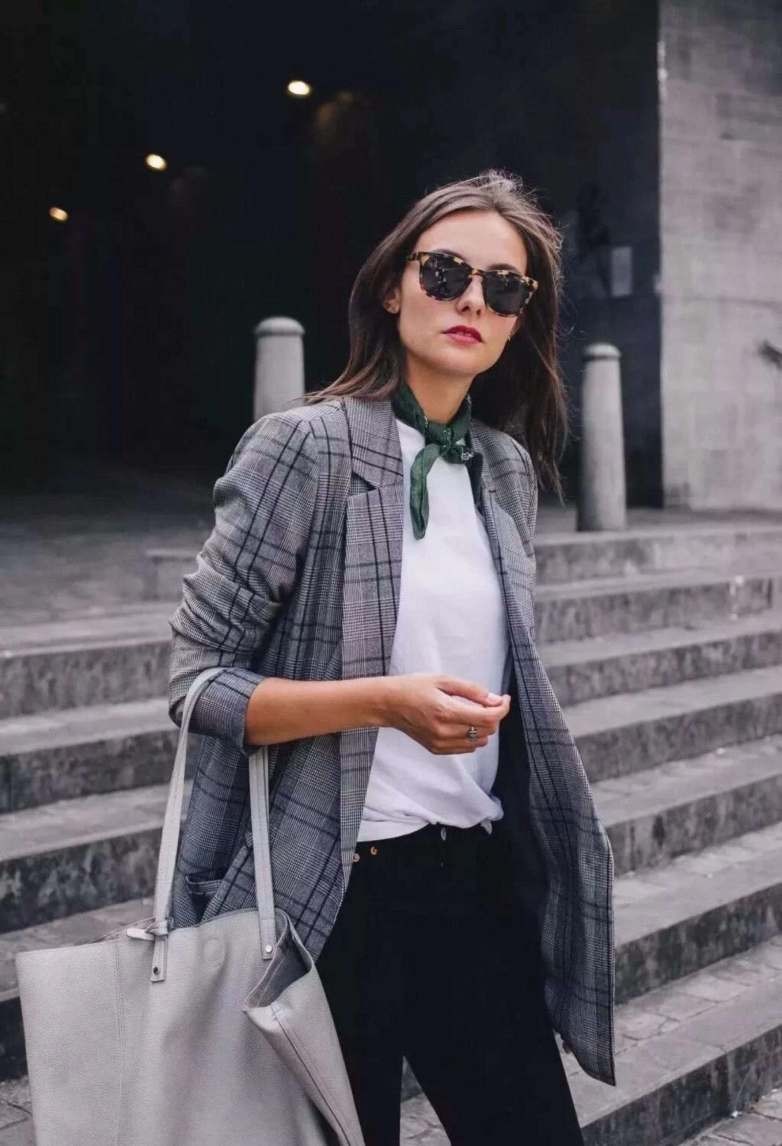 格纹元素西装搭配图,春天格纹西装搭配大全