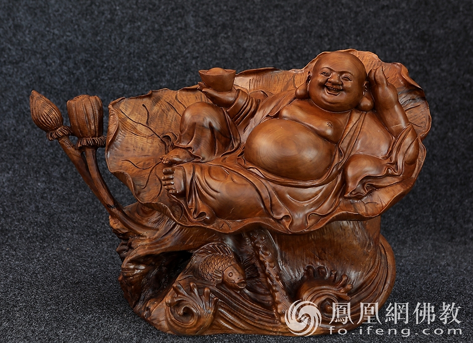 桐柏木雕博物馆龙的雕像,桐柏山木雕博物馆
